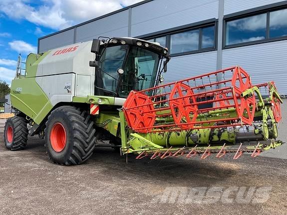 CLAAS Tucano 430 Зерноуборочные комбайны