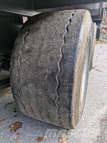 Dølen D14 Обычные тракторные прицепы