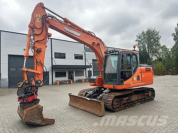 Doosan DX140LC Гусеничные экскаваторы