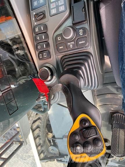 Doosan DX160W-5 Гусеничные экскаваторы