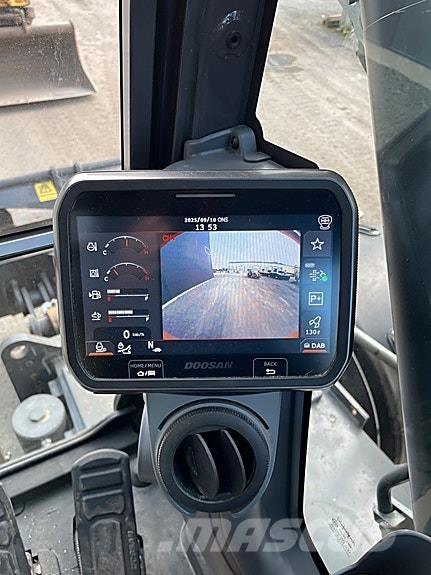 Doosan DX160W-7 Гусеничные экскаваторы