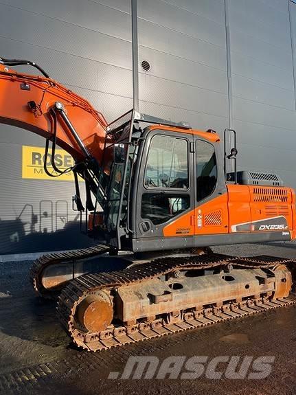 Doosan DX235LC-5 Гусеничные экскаваторы