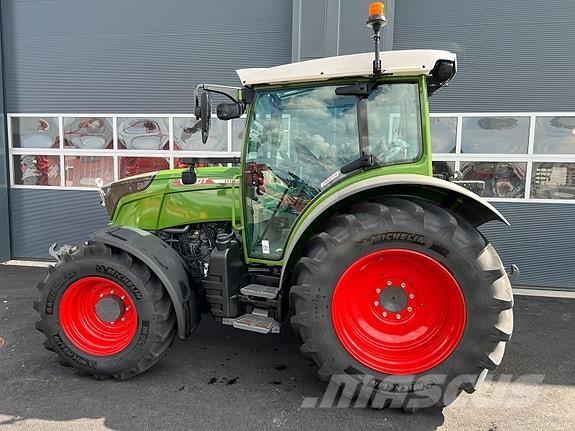 Fendt 211 Profi+ Трактора
