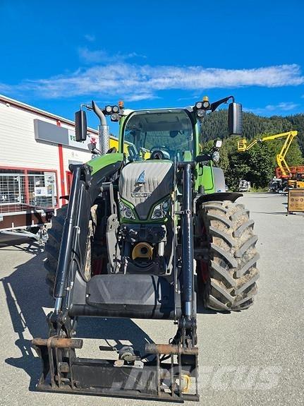 Fendt 516 Profi + Трактора