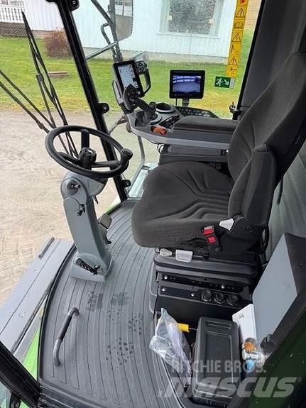 Fendt 5255L Зерноуборочные комбайны
