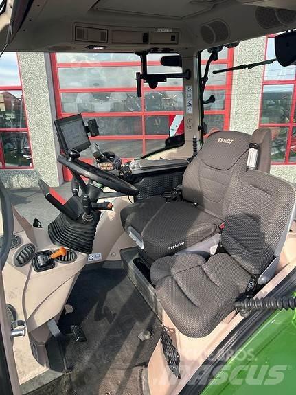 Fendt 724 VARIO Трактора