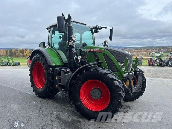 Fendt 724 VARIO Трактора