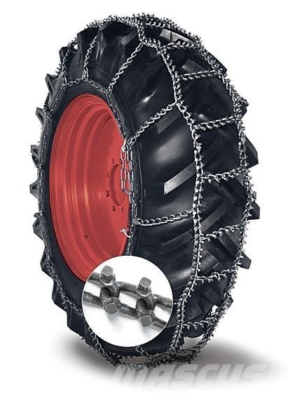  FLYTTESALG!! Трактора