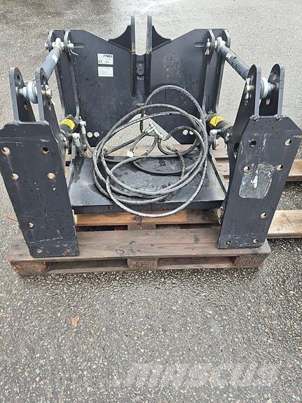 FMG EN Снежные отвалы и плуги