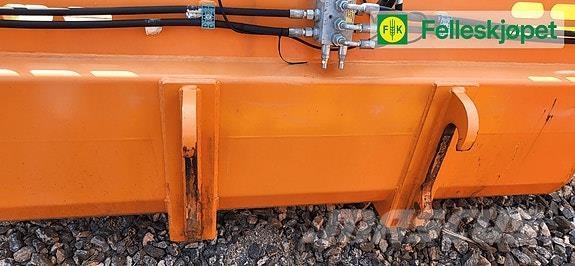 FMG SLK15 Другая техника для уборки снега