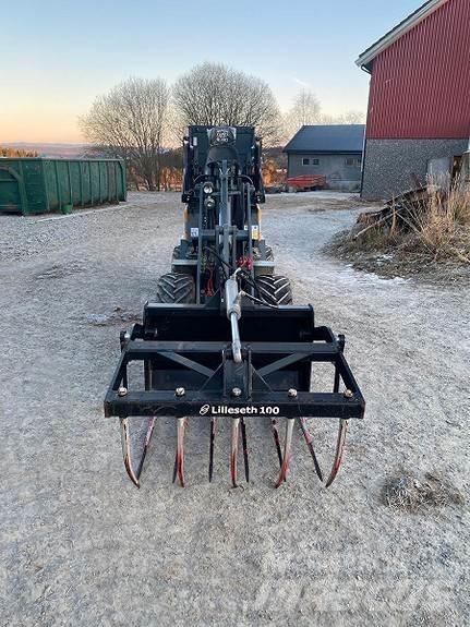 GiANT G1500 Телескопические погрузчики
