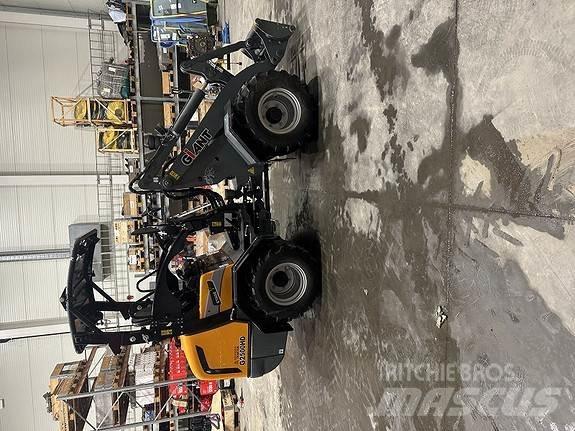 GiANT G2500HD+ Мини-погрузчики