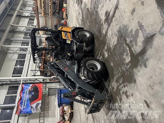GiANT G2500HD+ Мини-погрузчики