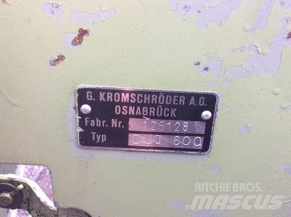  Gjødselspeder Разбрасыватели органических удобрений