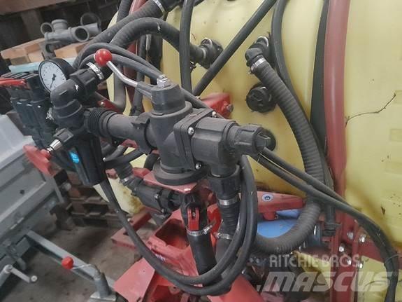 Hardi NK400 Самоходные опрыскиватели