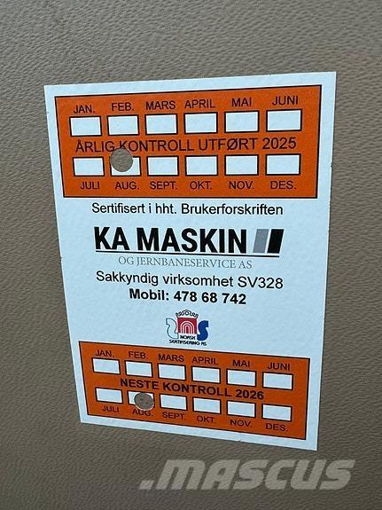 Hydrema 926D Экскаваторы-погрузчики