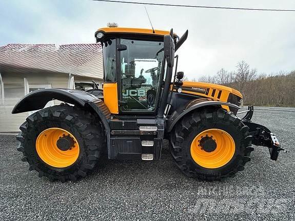 JCB FASTRAC 4220 Трактора