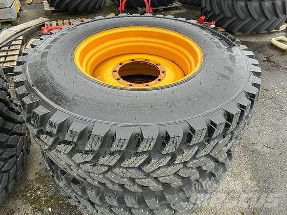 JCB FASTRAC 4220 Трактора