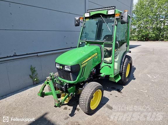 John Deere 2032R Трактора