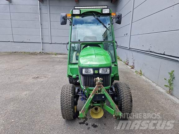 John Deere 2032R Трактора