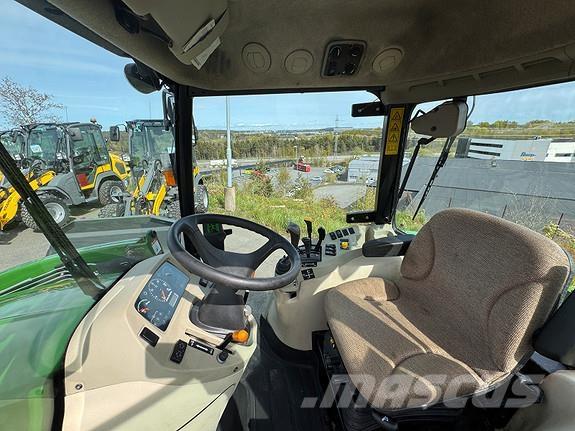 John Deere 3720 Трактора