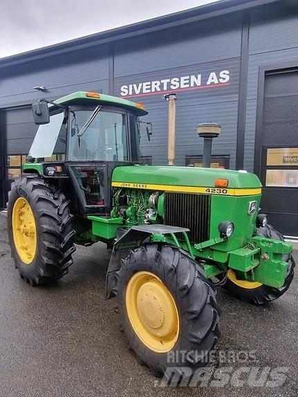 John Deere 4230 Трактора