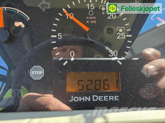 John Deere 4720 Трактора