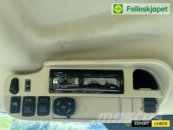 John Deere 6155R Трактора