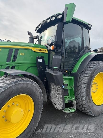John Deere 6R 250 Трактора
