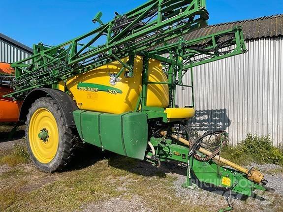 John Deere 740i Самоходные опрыскиватели