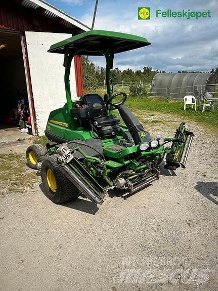 John Deere 7500A Коммунальная техника - Другие