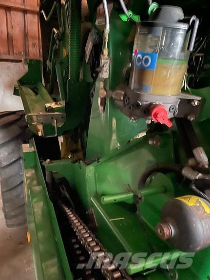 John Deere 960 Рулонные пресс-подборщики