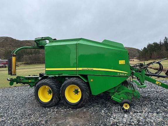 John Deere C440R Рулонные пресс-подборщики