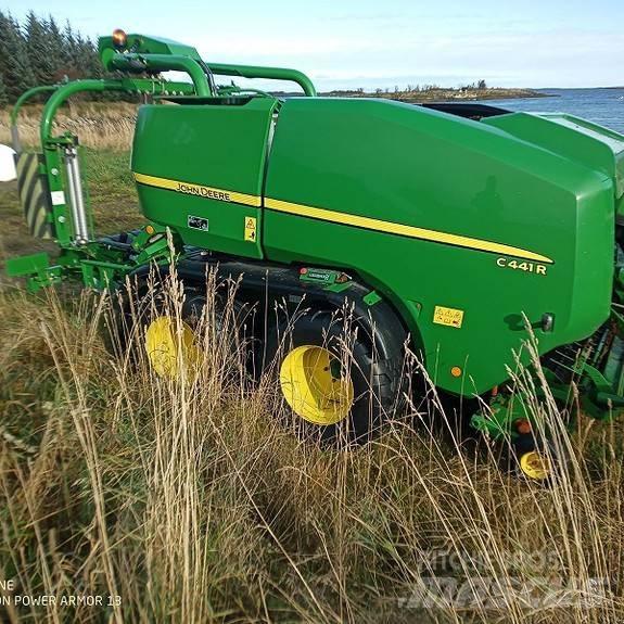 John Deere C441R Рулонные пресс-подборщики