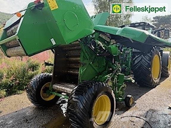 John Deere F440R Рулонные пресс-подборщики