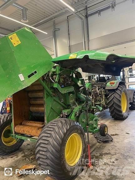 John Deere F441 Рулонные пресс-подборщики