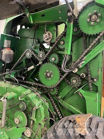 John Deere F441 Рулонные пресс-подборщики