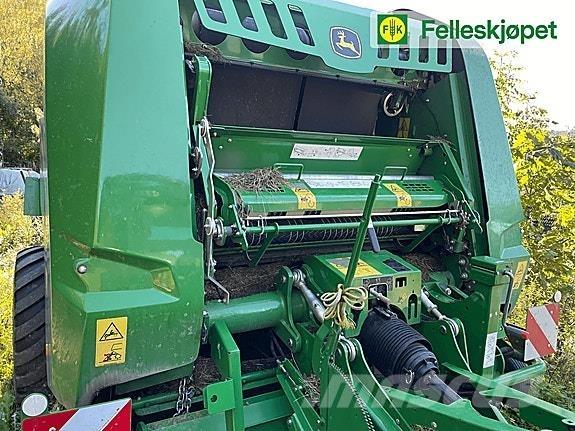 John Deere V451r Рулонные пресс-подборщики