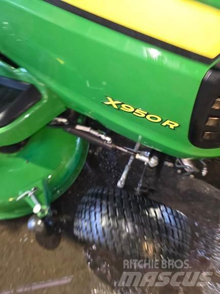 John Deere X950R Коммунальная техника - Другие