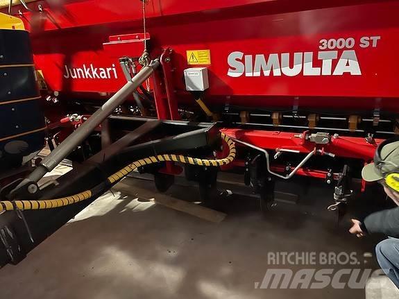 Junkkari ST3000 Разбрасыватели органических удобрений