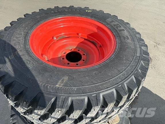 Kubota M135GX-IV Трактора
