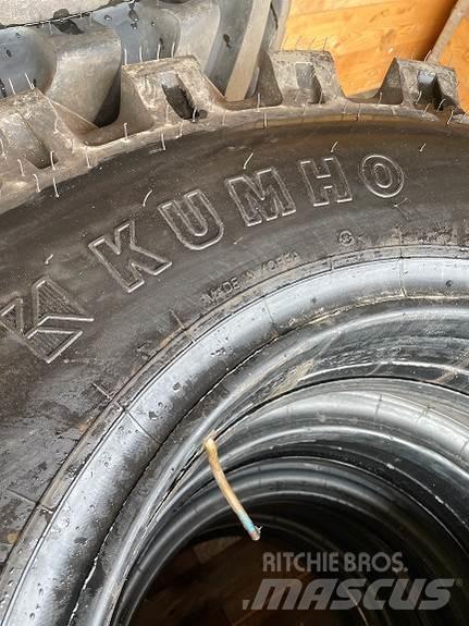 Kumho 10.00-20 Шины и колёса