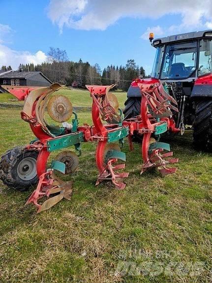 Kverneland 150S Оборотные плуги