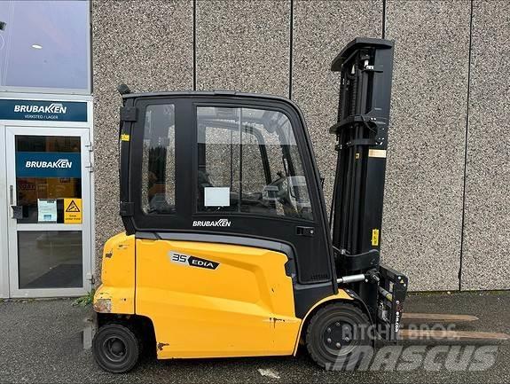 Mitsubishi FB35N Дизельные погрузчики