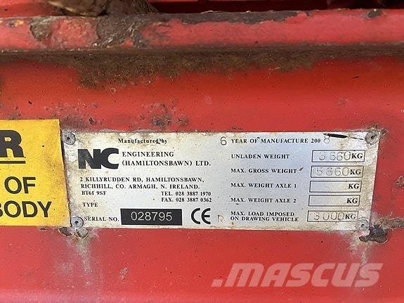 NC DE-1240 Обычные тракторные прицепы