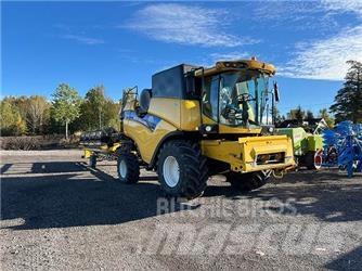New Holland CX5080 Зерноуборочные комбайны