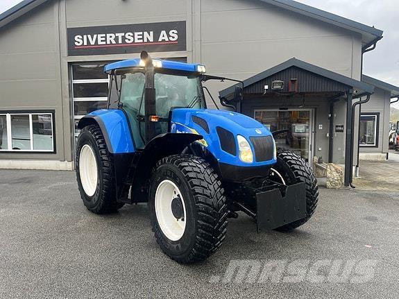 New Holland TVT190 Трактора