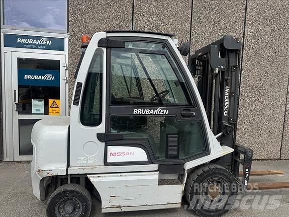 Nissan FD25 45434 Дизельные погрузчики
