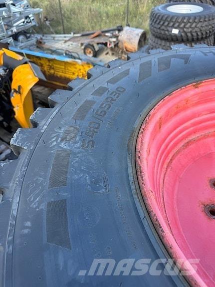 Nokian TRI 2 Другая техника для уборки снега