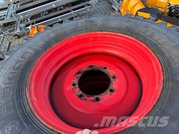 Nokian TRI 2 Другая техника для уборки снега